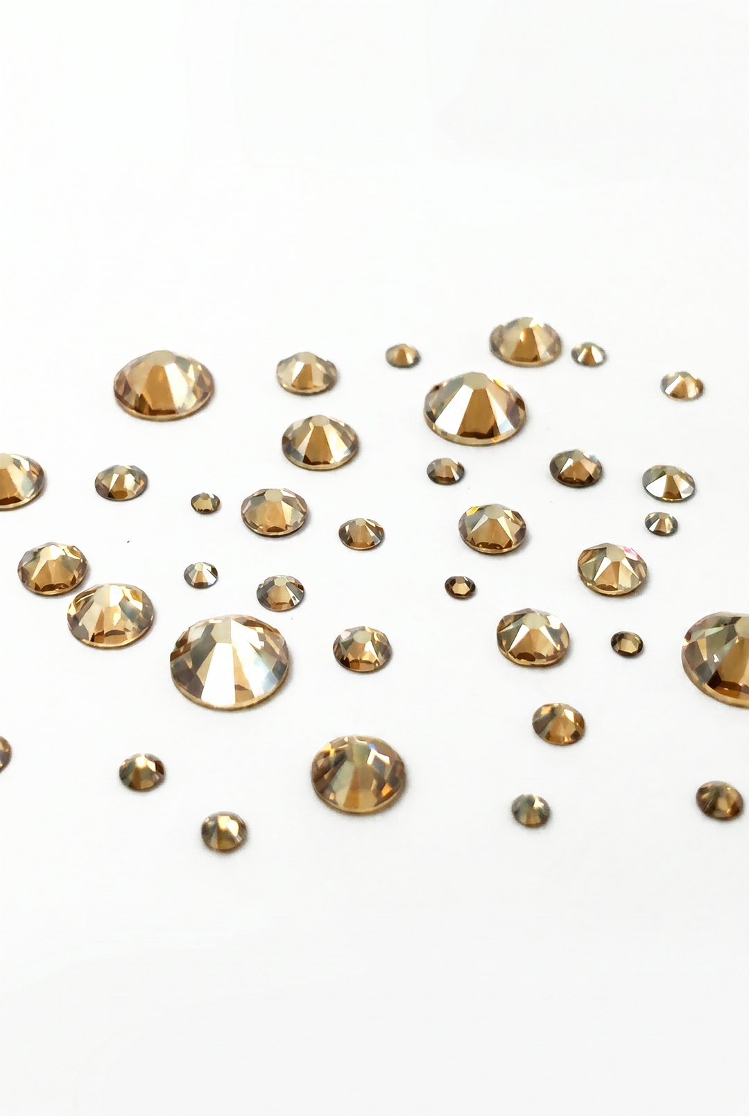 2000, 2058 &amp; 2088 Swarovski Flatback No Hotfix, Crystal Golden Shadow (001 GSHA)