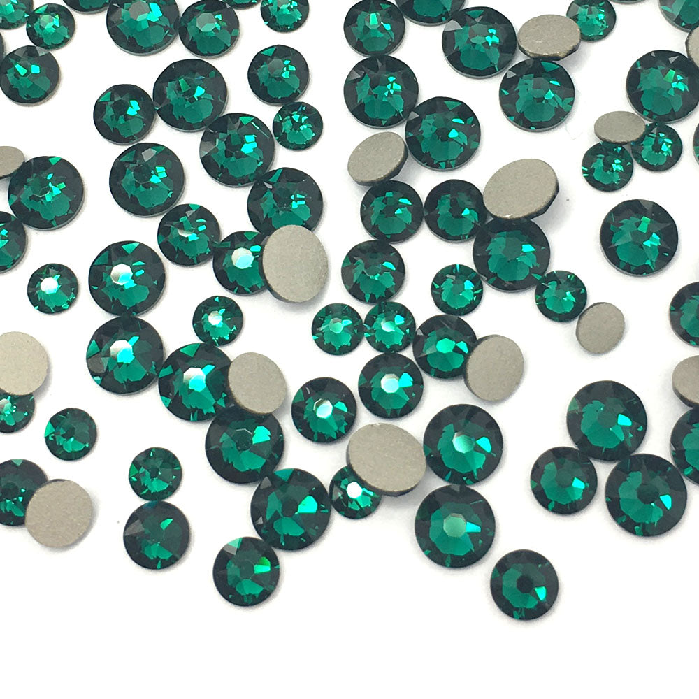 2058 &amp; 2088 Swarovski Flatback No Hotfix Mix Sizes, Emerald (205)