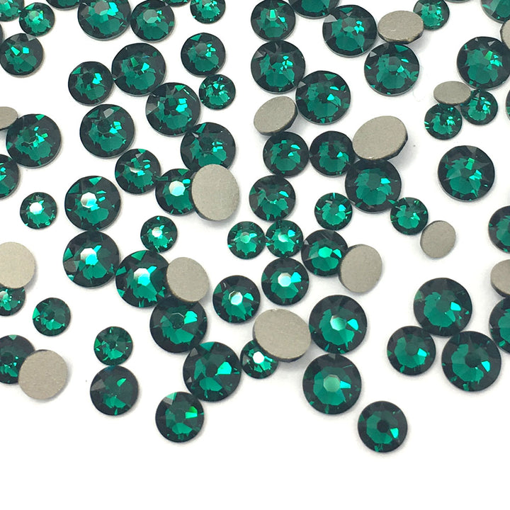 2058 &amp; 2088 Swarovski Flatback No Hotfix Mix Sizes, Emerald (205)