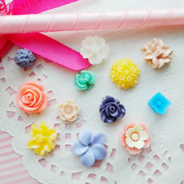 Assorted Mix Resin Flatback Cabochon, Flower &amp; Leaf